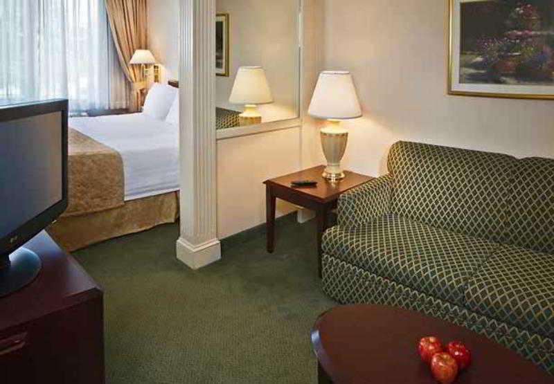 Springhill Suites By Marriott Philadelphia Willow Grove Rum bild